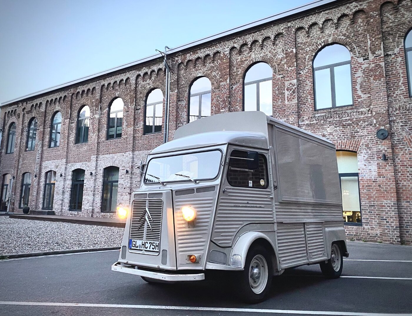 Citroën HY Carlswerk Köln – Vintage Foodtruck Crêpe Catering